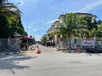 Photo 21781 of Pangsapuri Akasia, Bandar Botanic, Selangor. Prime Location at Aeon Mall, GM Klang, Lotus's, Giant, Aeon, SMK, SK Bukit Tinggi, Botanic Resort Club, Hospital Klang, Banks, Restaurants, McD, 99speedmart, mini market, food stalls, dobi, workshop, Petrol Station