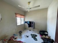 Photo 21791 of Pangsapuri Akasia, Bandar Botanic, Selangor. Prime Location at Aeon Mall, GM Klang, Lotus's, Giant, Aeon, SMK, SK Bukit Tinggi, Botanic Resort Club, Hospital Klang, Banks, Restaurants, McD, 99speedmart, mini market, food stalls, dobi, workshop, Petrol Station