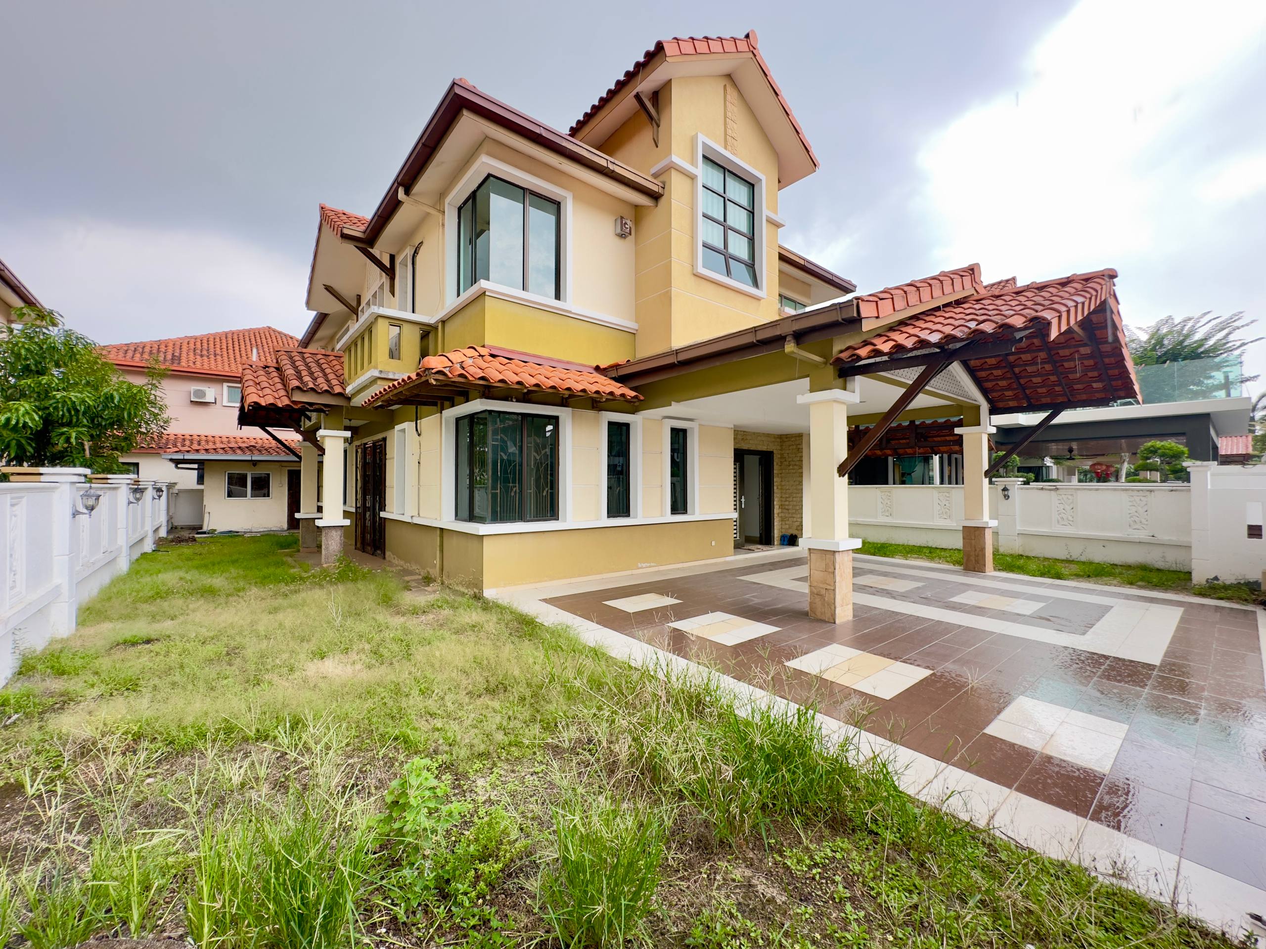 Full Photo 14041 of Aman Perdana Klang Bungalow 2 Storey, Freehold Open, Land Area 50 x 80 (4000 sqft), Facing North