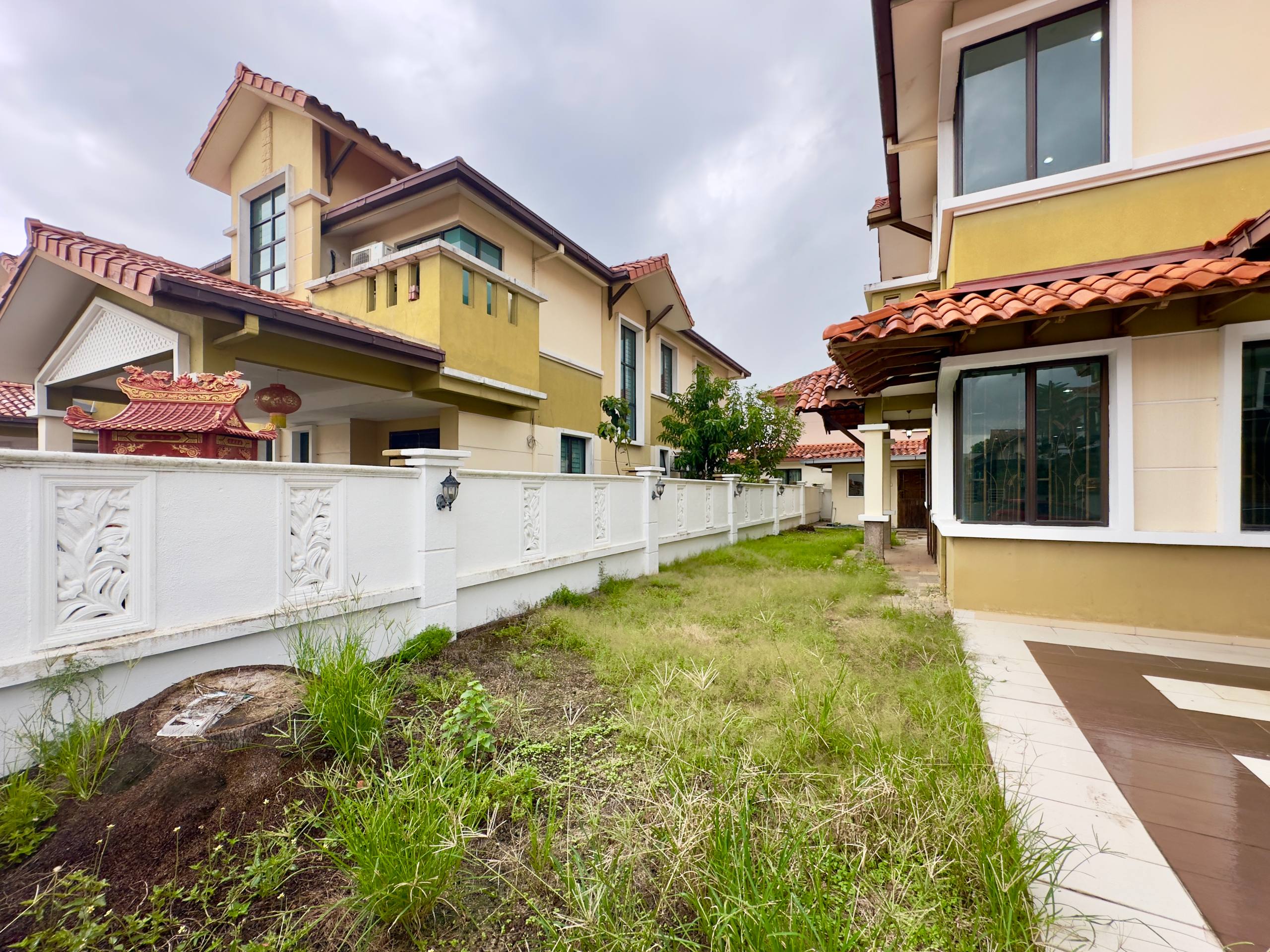 Full Photo 14043 of Aman Perdana Klang Bungalow 2 Storey, Freehold Open, Land Area 50 x 80 (4000 sqft), Facing North