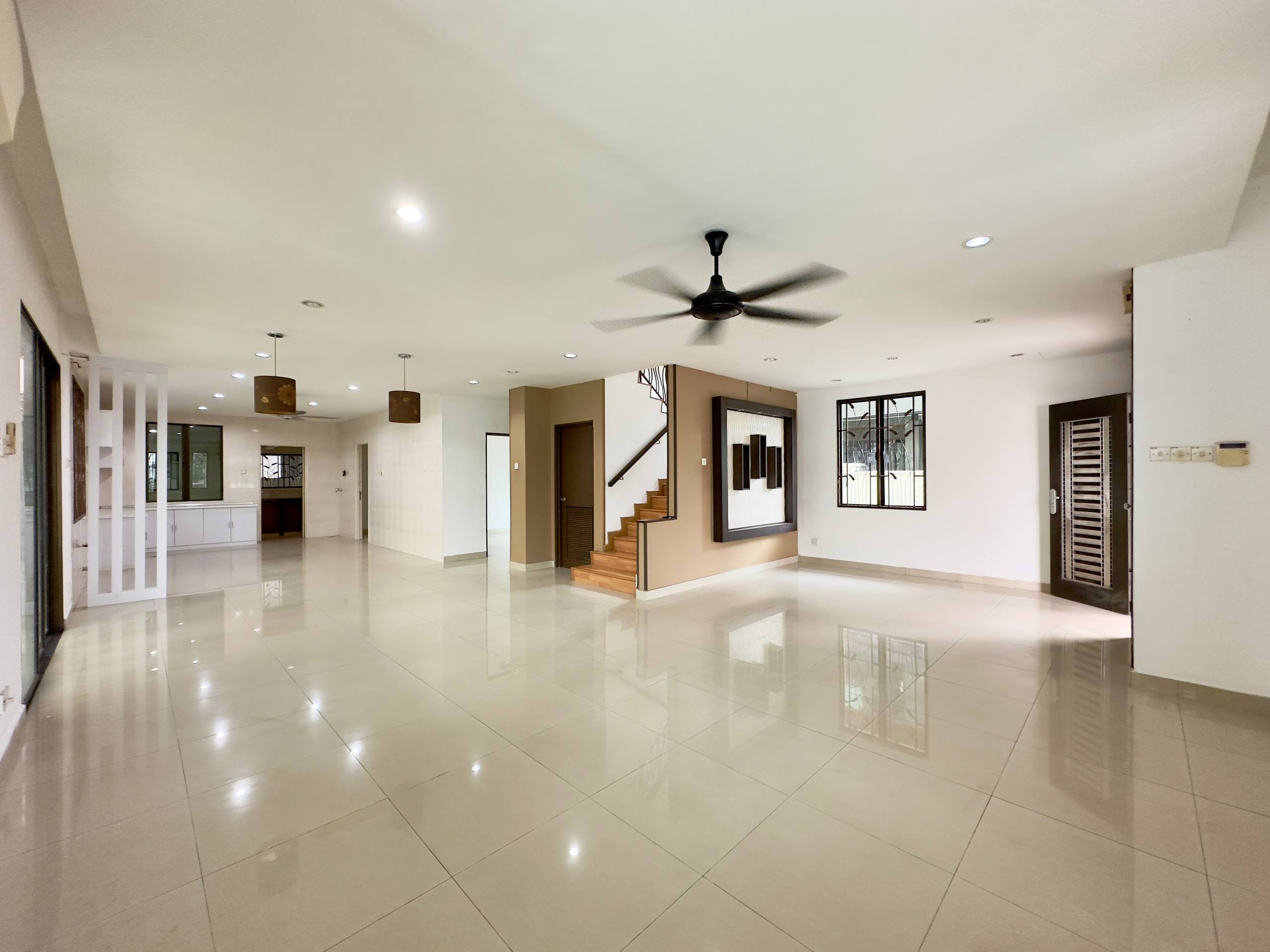 Full Photo 14046 of Aman Perdana Klang Bungalow 2 Storey, Freehold Open, Land Area 50 x 80 (4000 sqft), Facing North