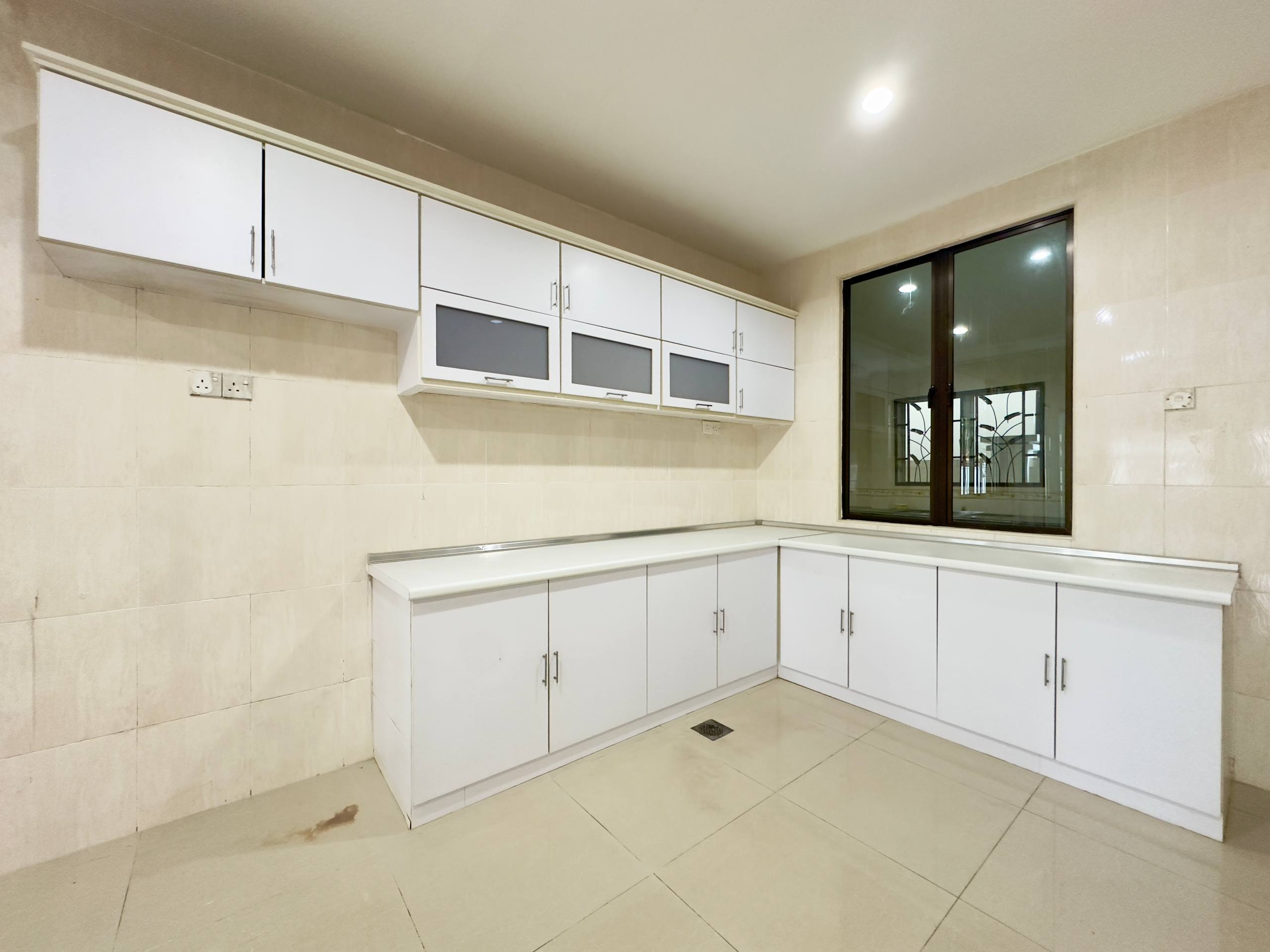 Full Photo 14053 of Aman Perdana Klang Bungalow 2 Storey, Freehold Open, Land Area 50 x 80 (4000 sqft), Facing North