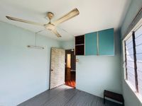 Photo 652 of Low Floor Level 1 Flat Seksyen 24 Shah Alam, Leasehold (Non-Bumi) Strata ready