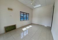 Photo 2643 of Corner Lot at Double Storey Terrace Jalan Kubah Bukit Jelutong U8 Shah Alam