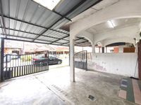 Photo 2775 of Double Storey Terrace Desa Latania, Shah Alam