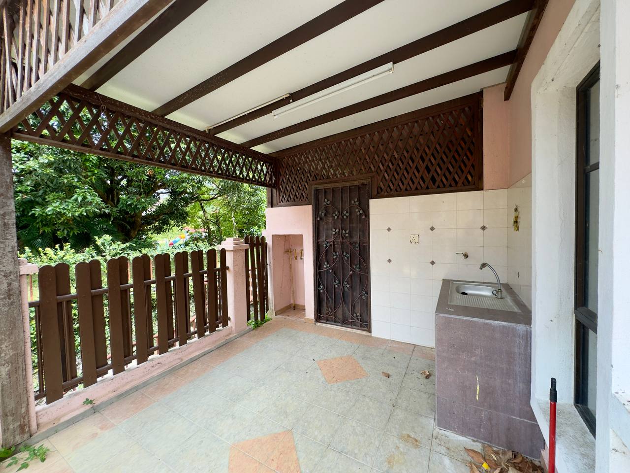 Full Photo 143 of Landed Corner 2.5-Storey Superlink at Presint 16, Putrajaya