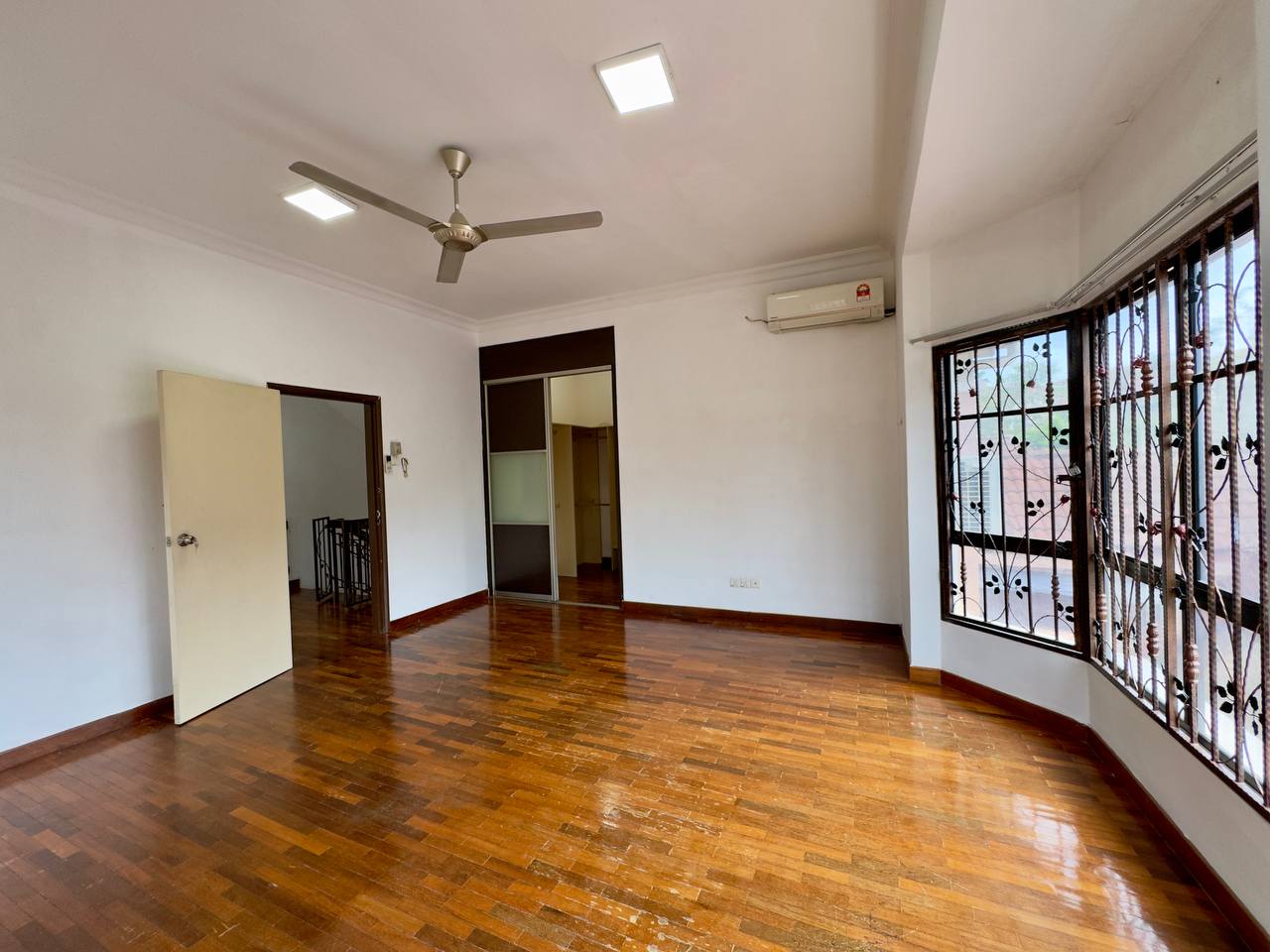 Full Photo 148 of Landed Corner 2.5-Storey Superlink at Presint 16, Putrajaya