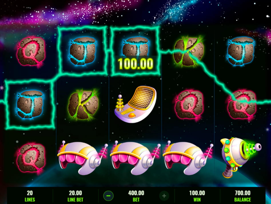 Little Green Men Nova Wilds slot game