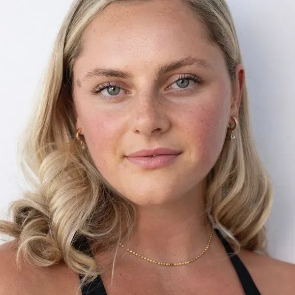 Claudia Bolam