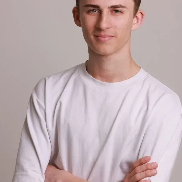 Riley DeLuca