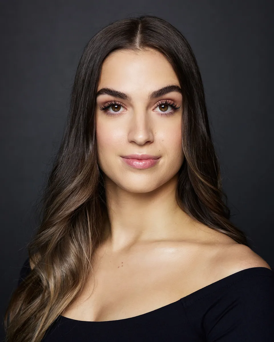 Ella De Cinque