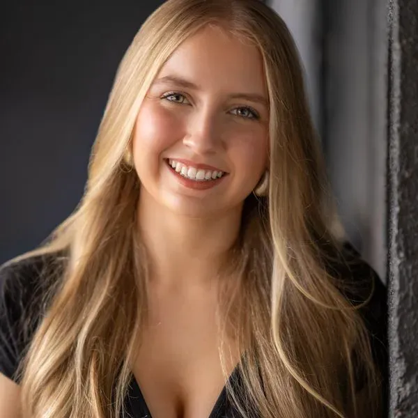 Ava Bridges
