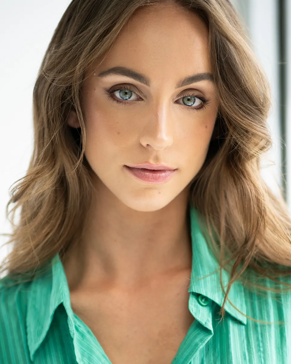 ANNA GRACE LARSON