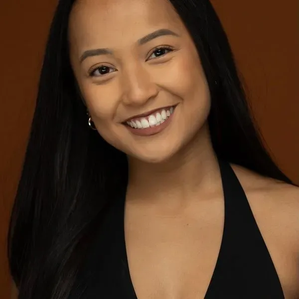 Alyzza Cabusas
