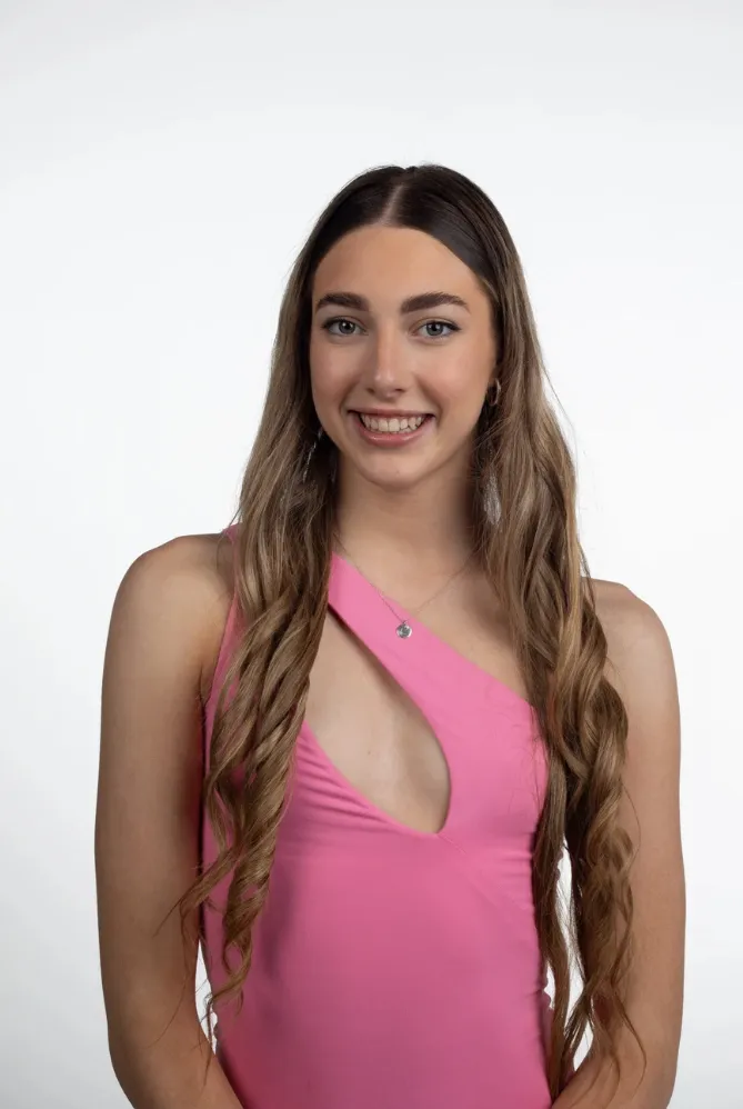 CHLOE COWAN