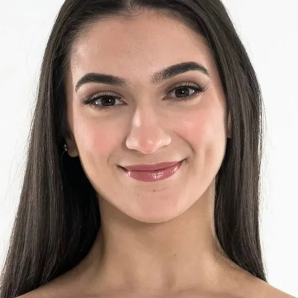 Isabelle  Grozdanovski 