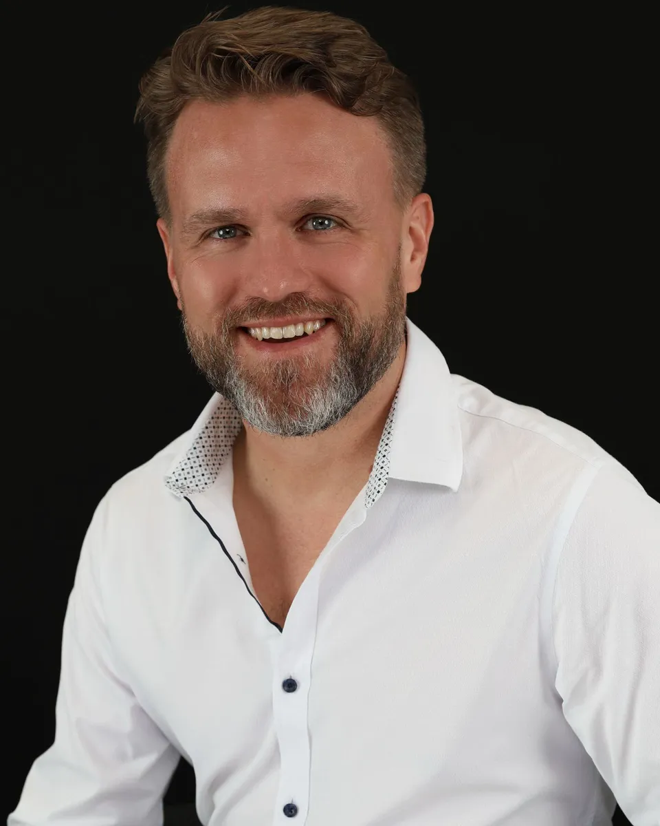 Mike Escober