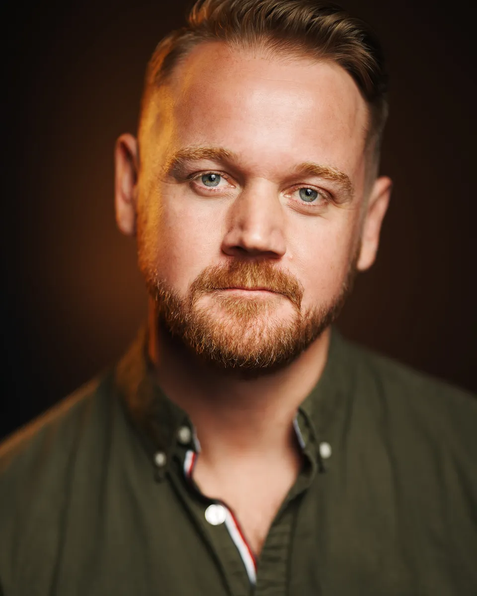 Stephen Hirst