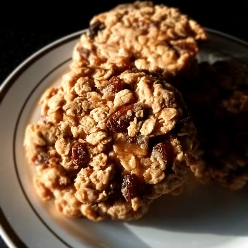 Oatmeal Raisin Cookies 