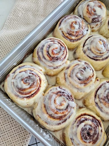 Cinnamon rolls