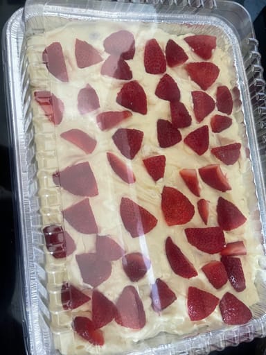 Strawberry Banana Pudding Large
