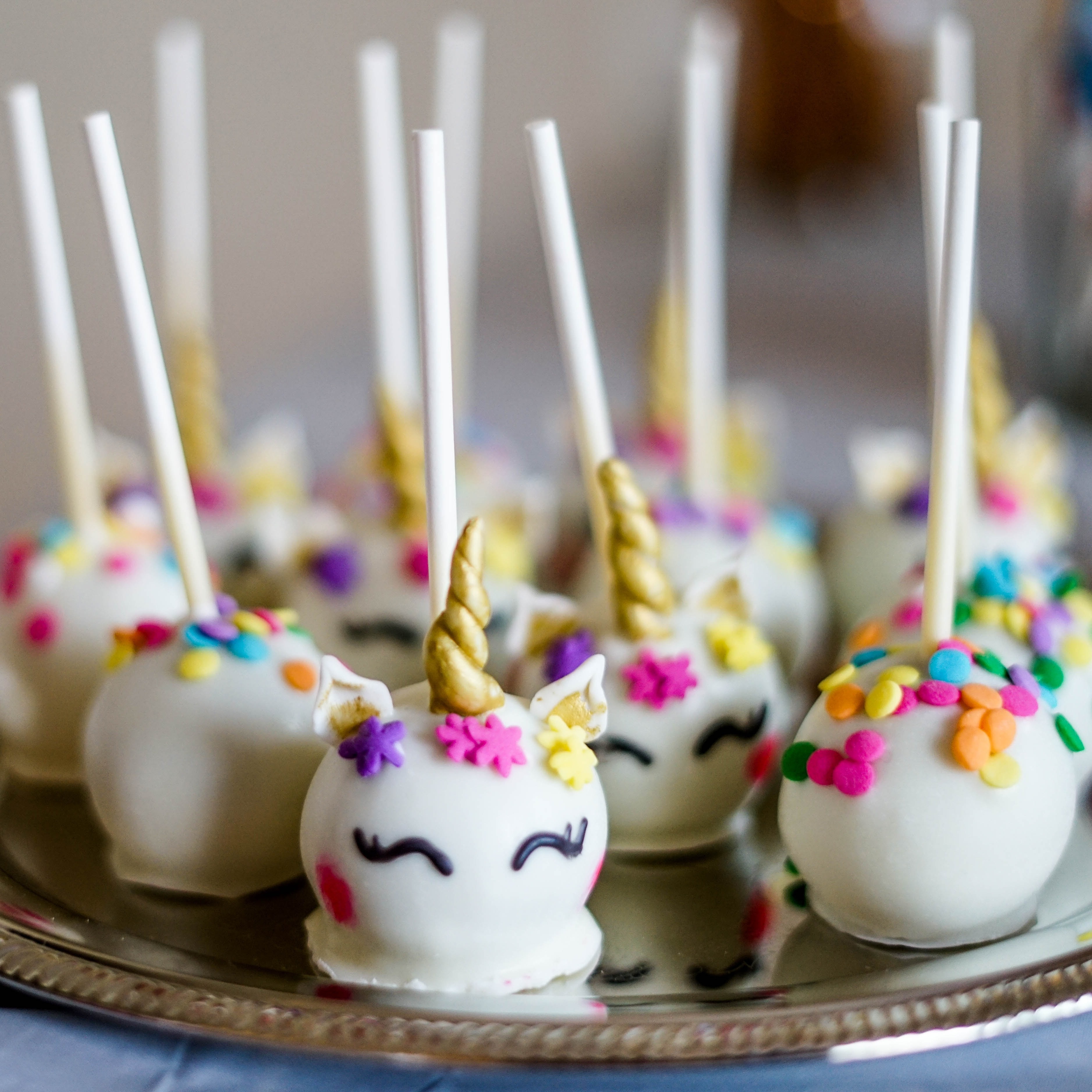 Custom Cakepops