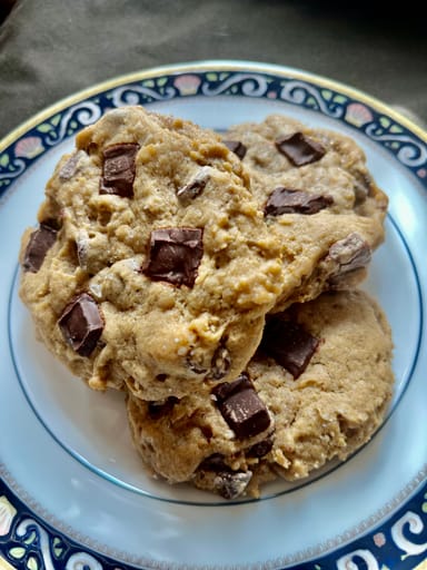 Chocolate Chip Oatmeal Cookies with Sourdough and Rye