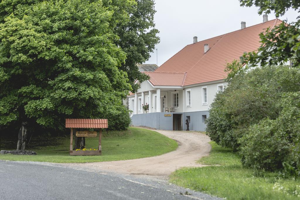 Kadrina Mõis - Cover Photo