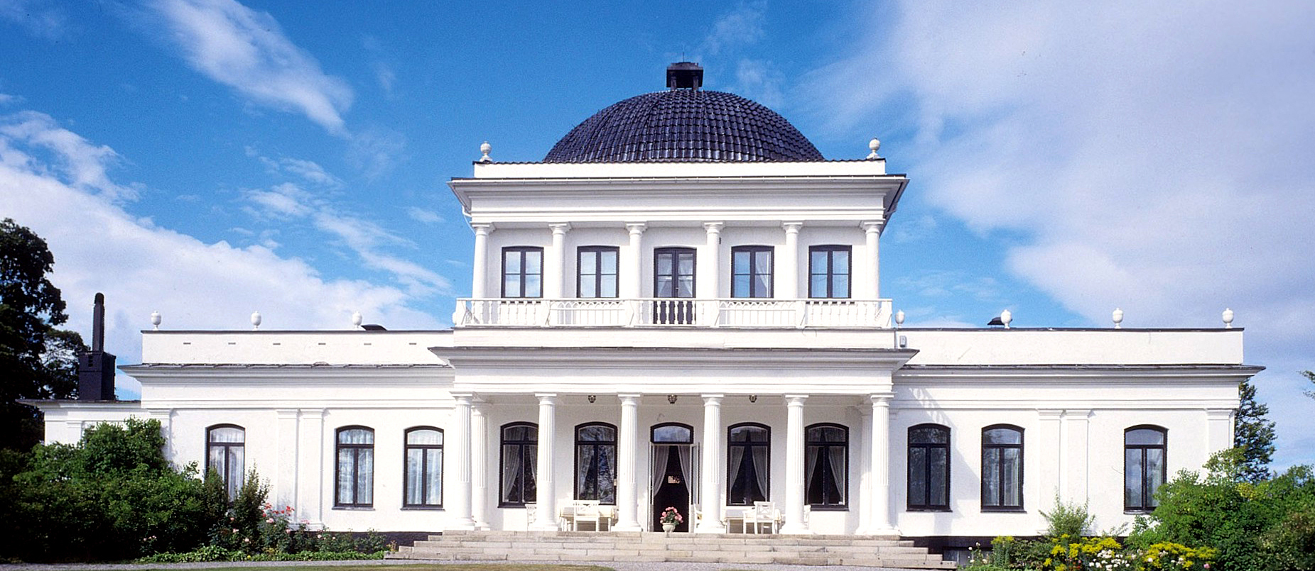 Ulefos Hovedgaard - Cover Photo