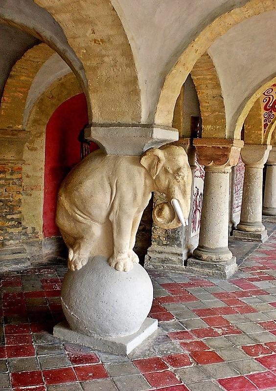 Bory Castle - Bory castle interior gallery thumbnail