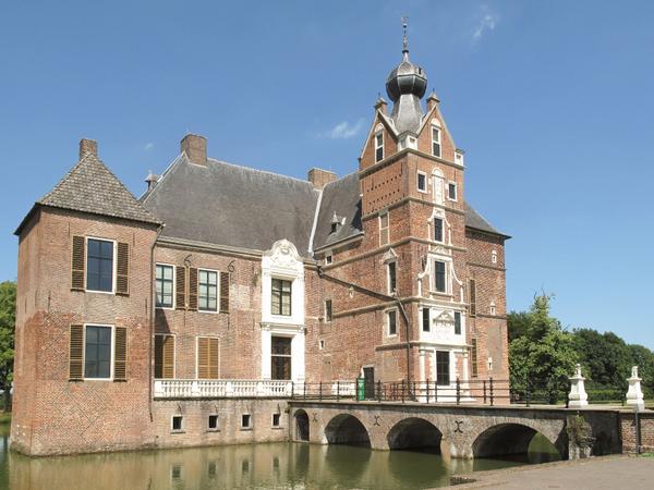 Cannenburgh Castle - Outdoors gallery thumbnail