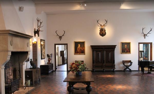 Huis Bergh Castle - Indoors gallery thumbnail