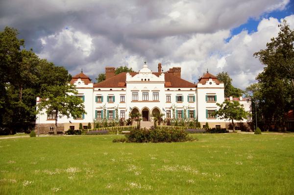 Rokiskis Manor - Outdoors gallery thumbnail