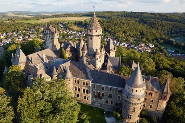 Braunfels Castle - Braunfels castle outside gallery thumbnail