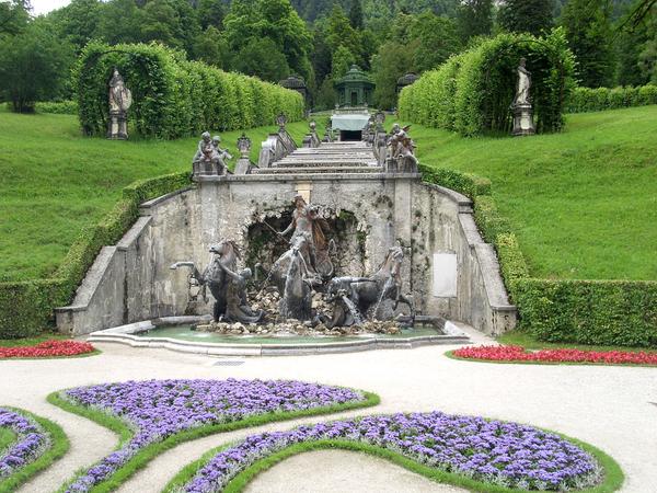 Linderhof Palace - Park and its secrets gallery thumbnail