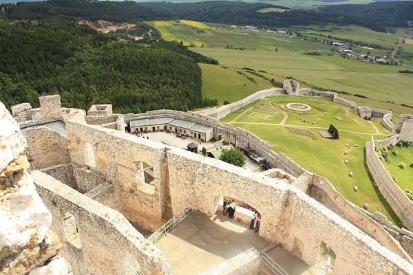 Spis Castle - Spis Castle gallery thumbnail