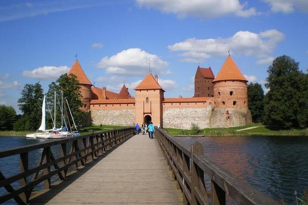 Trakai Island Castle - Trakai Island Castle outside gallery thumbnail