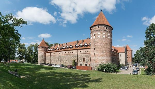 Bytów Castle - Outdoors gallery thumbnail