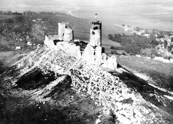 Chęciny Castle - History gallery thumbnail