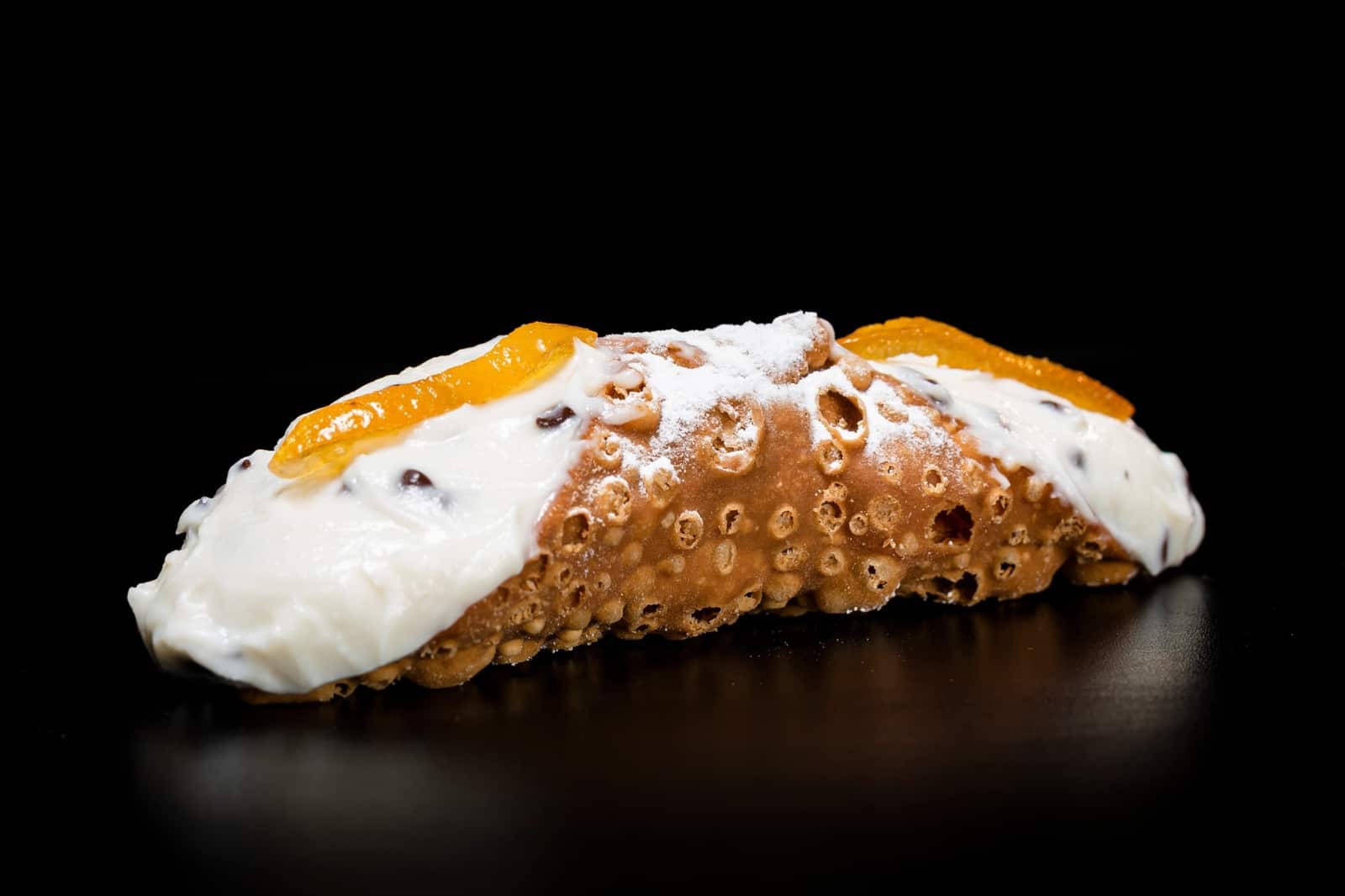 Cannolo siciliano, dolce tipico