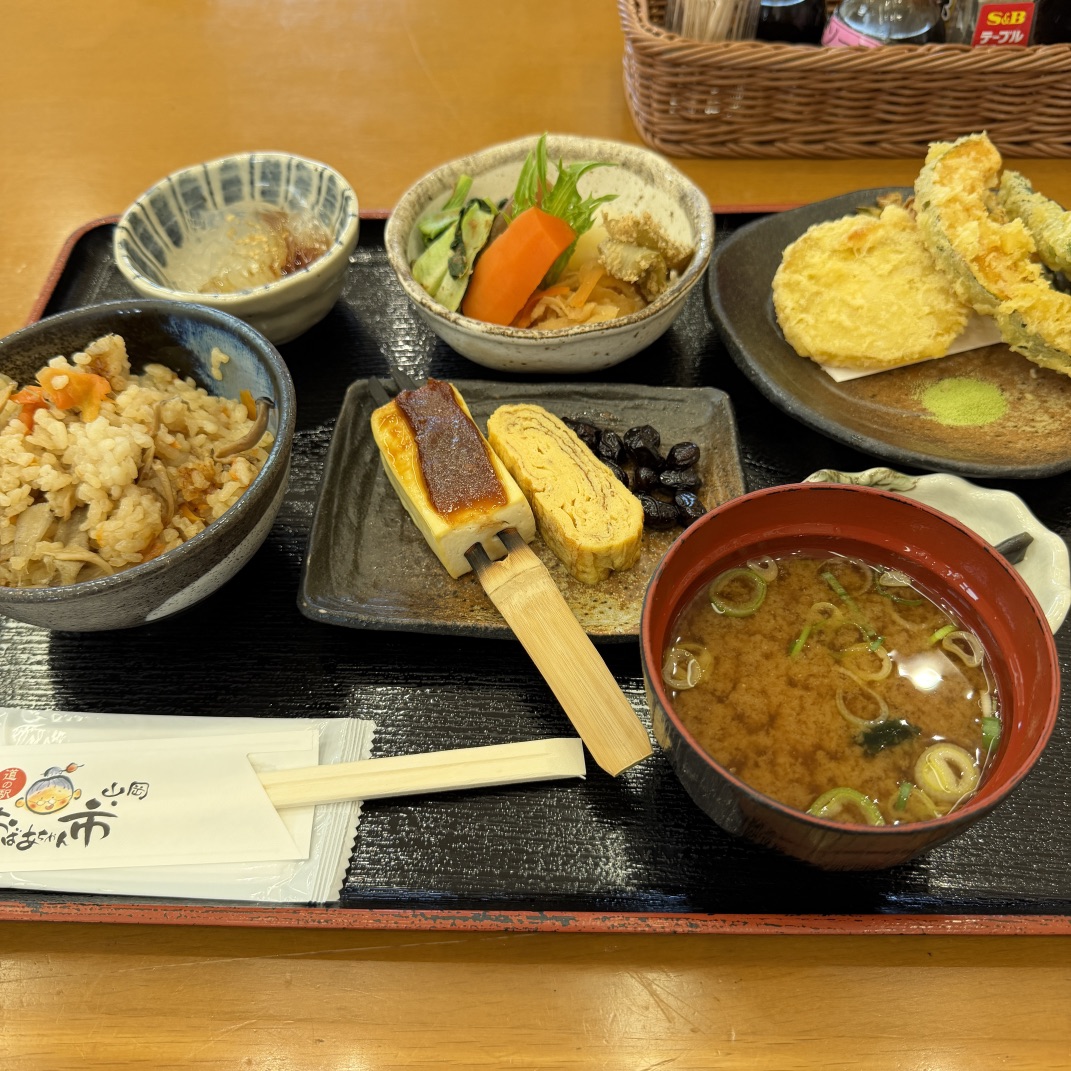 道の駅 おばあちゃん市・山岡の写真