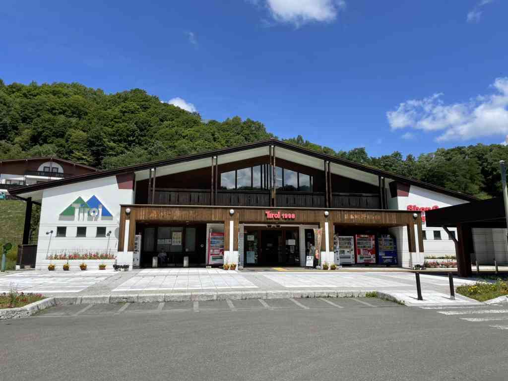 うたしないチロルの湯