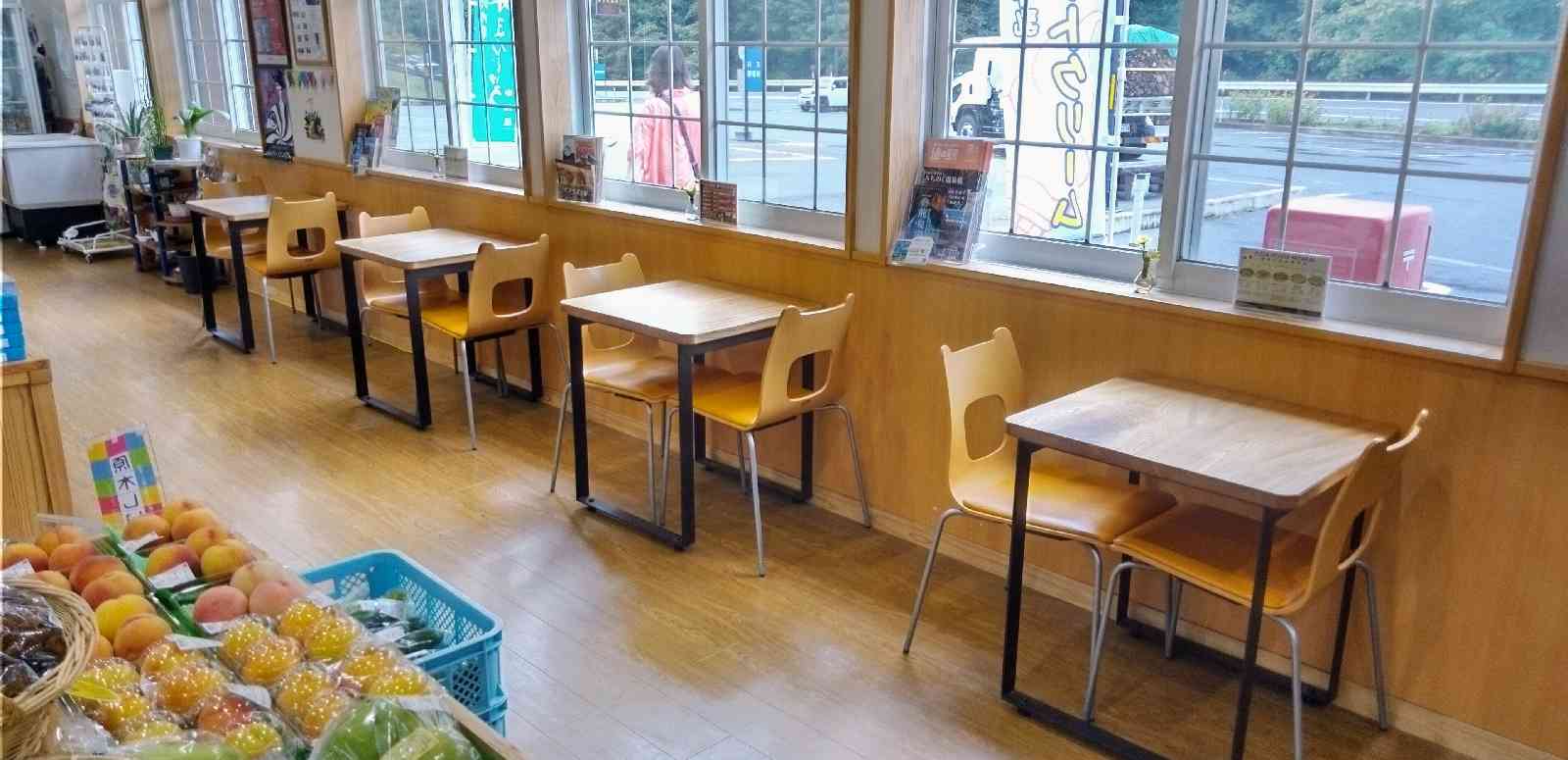 道の駅 三田貝分校の写真