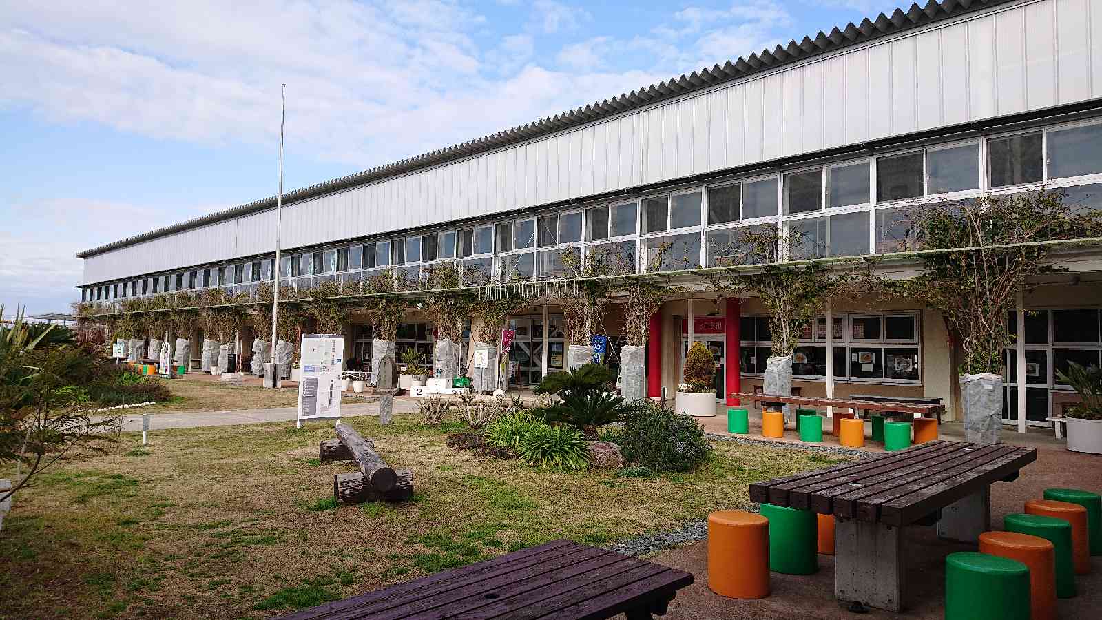道の駅 保田小学校の写真