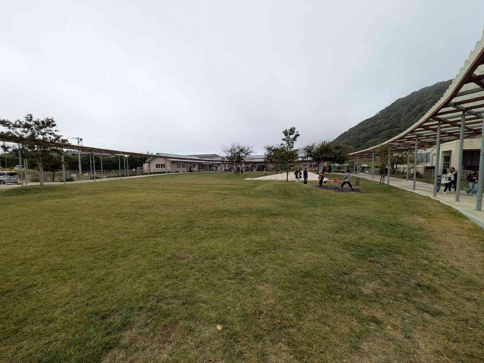 道の駅 保田小学校の写真