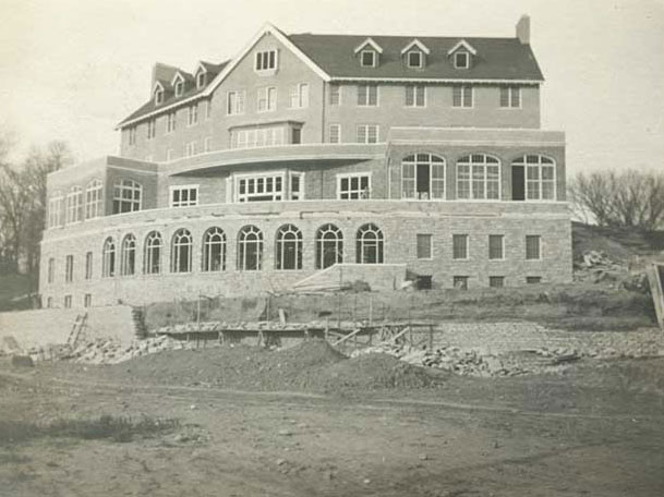University Club Construction