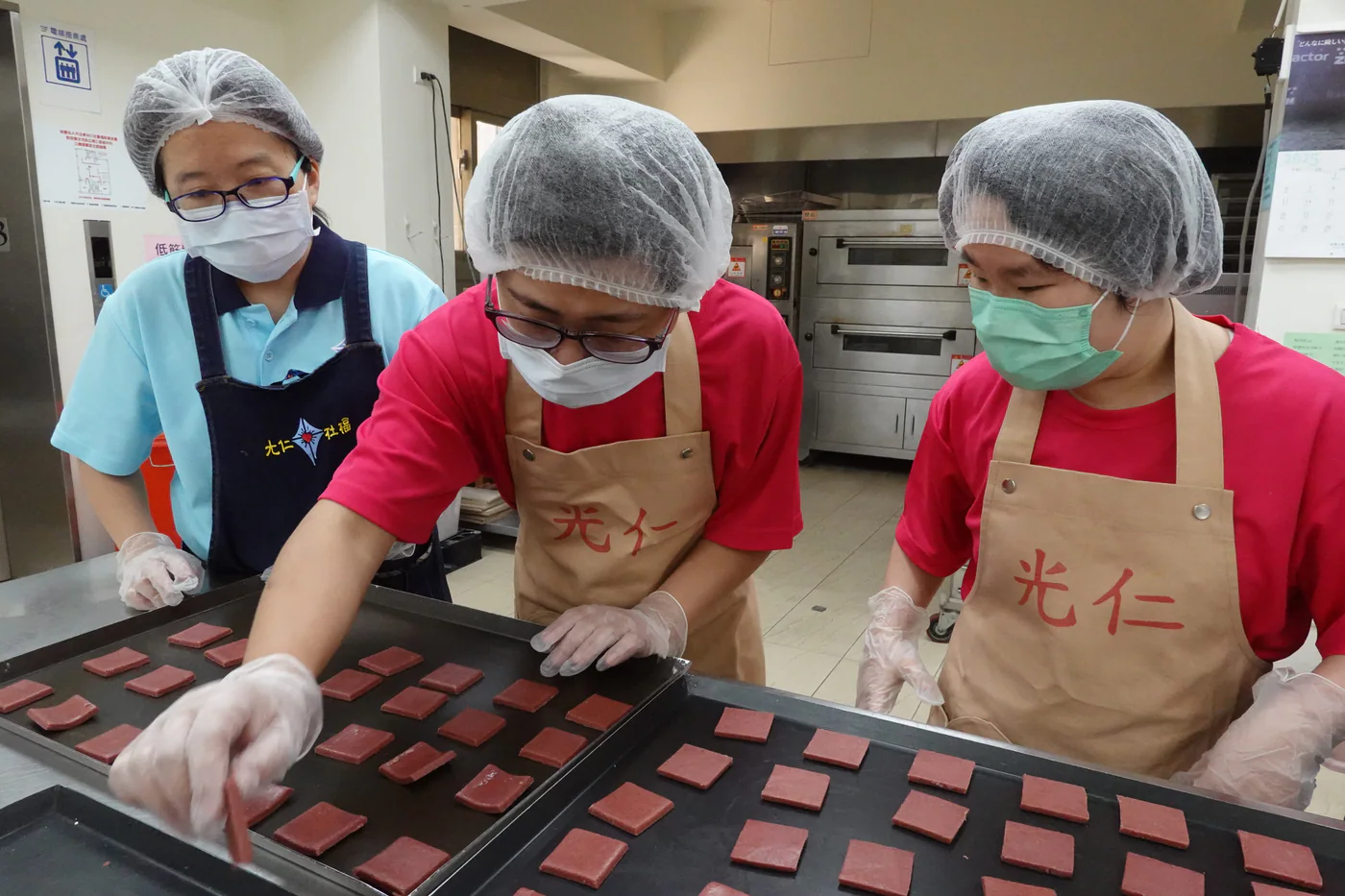 光仁社福微光祝福 中秋傳愛 烘焙努力滋味|文章首圖