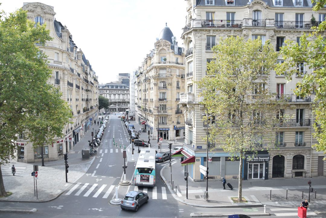 Rue Michel Chasles depuis la passerelle du Viaduc des Arts