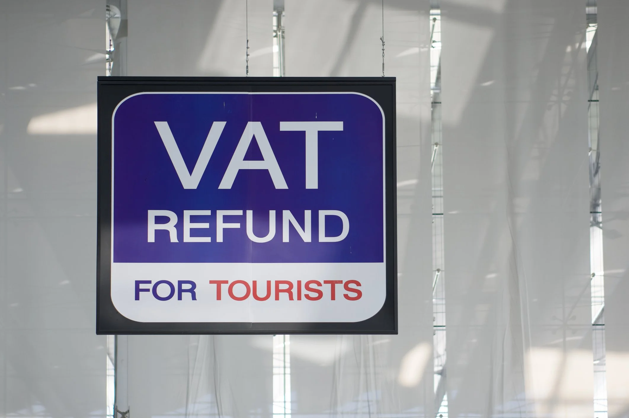 Italy vs France vs Spain: Which Country Gives You the Highest VAT Refund (Free Calculator Included)