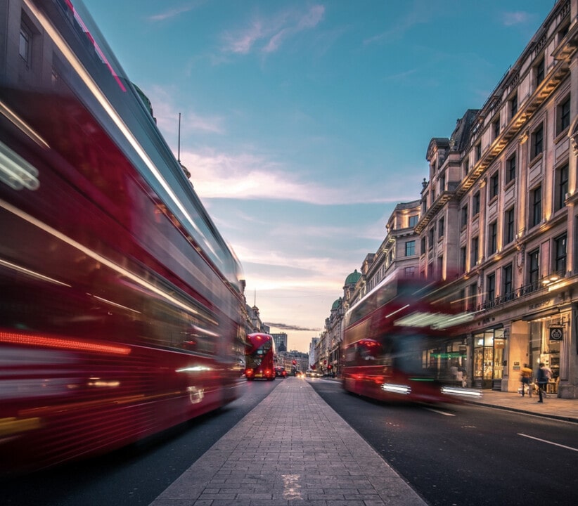 Extraordinary reasons why you should use public transportation